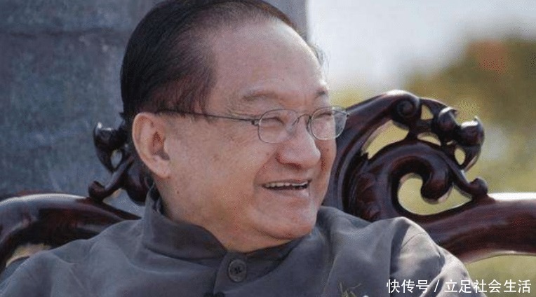 金庸|梁山上最可恶的好汉是谁金庸提到2位,告诫读者千万别学他们