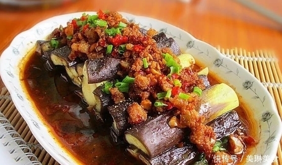 两菜一汤,营养丰富,很适合午饭,不妨试一试