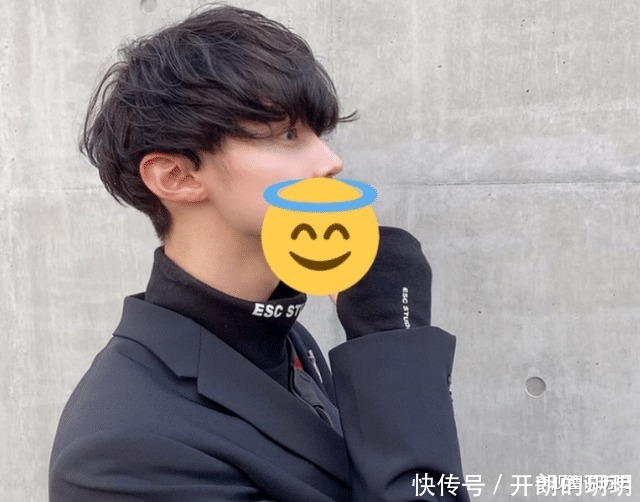 男孩子|日本男子苦练化妆术三年，化妆后好比“换头”，网友是本人吗