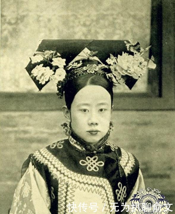 老照片|清末福晋老照片：图五是末代皇帝溥仪的亲生母亲，图八三位最漂亮