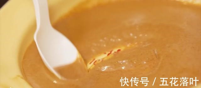 庄老板|调份顺滑开胃的酱料,拌碗满分冷面!