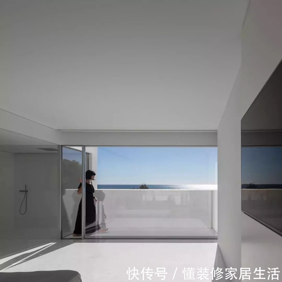 私密性|美爆了,极简主义别墅,真走心