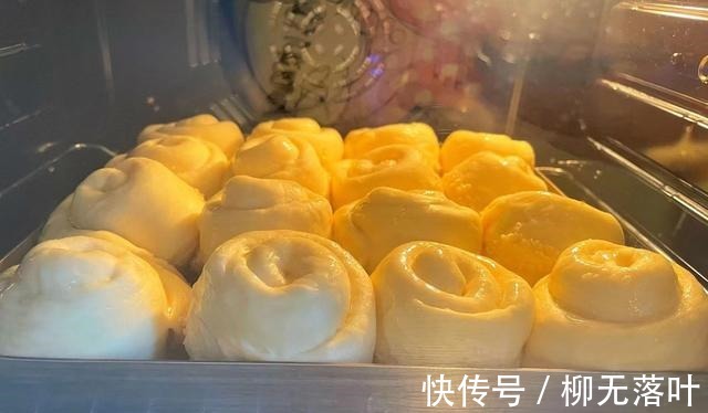 2碗面粉1个鸡蛋，营养美味无添加，孩子超喜欢，比蛋糕好吃多了！