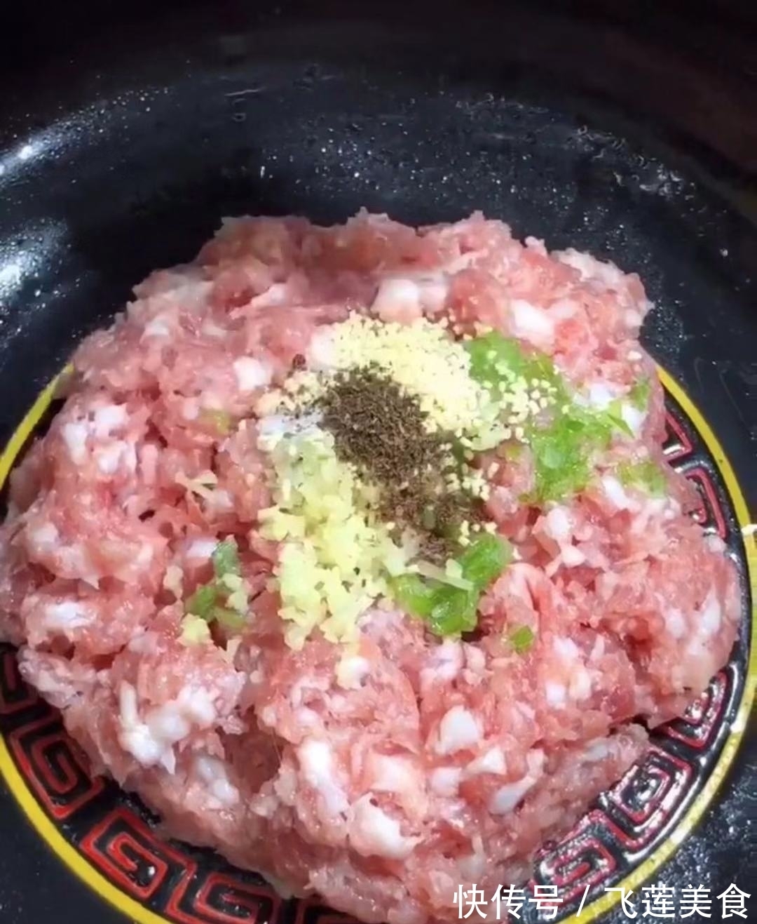 虎皮青椒酿肉,做法简单又快速,美味又解馋,闻着实在太香啦~