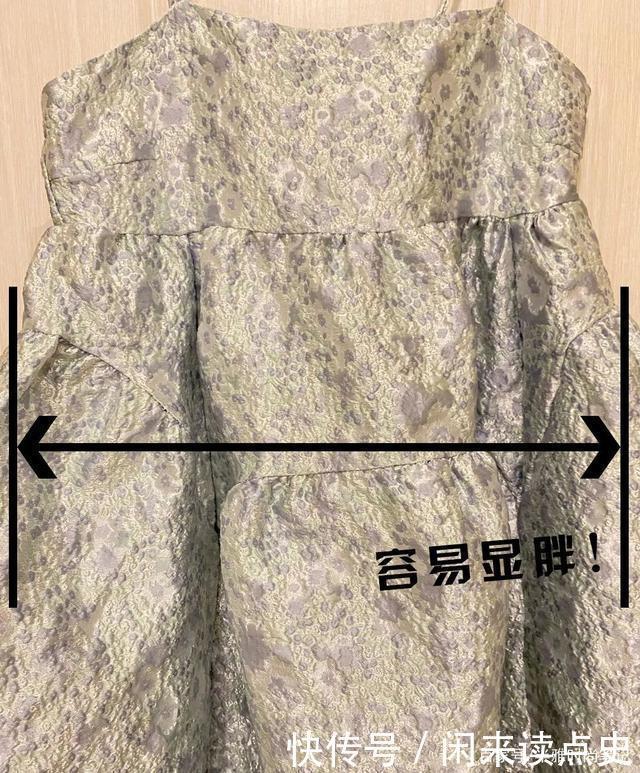 “纯欲裙”也太撩了,今夏连衣裙照着这样穿就很好看!