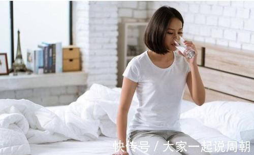 好人|肠好人长寿!牢记晨起3坚持,睡前4不要,肠道一天比一天好!