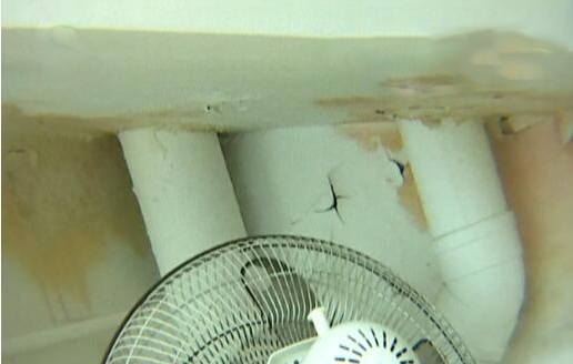 朱女士|签完合同小孩发现问题 女子不想买房了 中介:她自己不看清楚