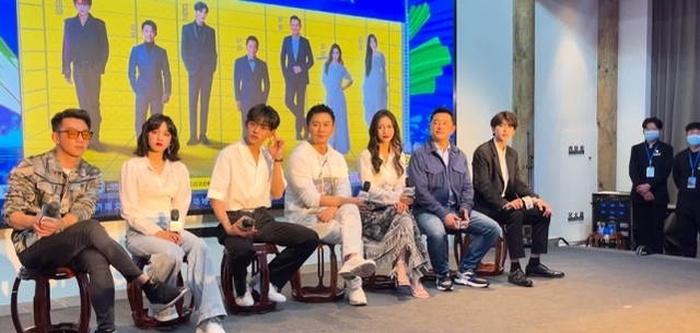 杨颖|杨颖生图曝光颜值崩盘,越来越像刘晓庆,网友:都是医美惹的祸