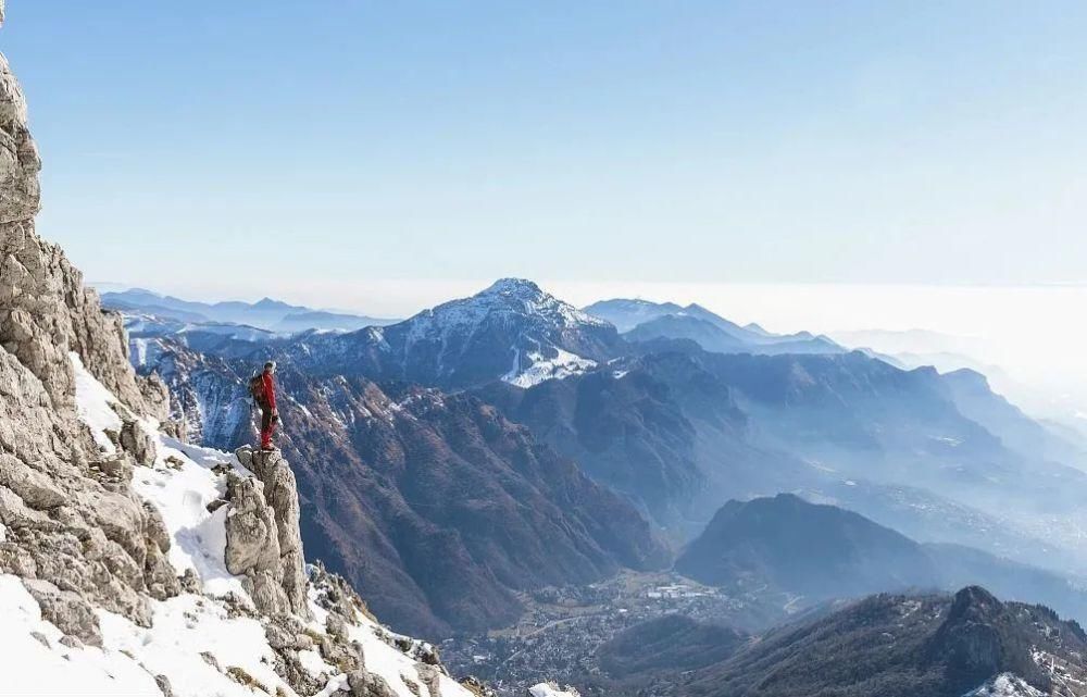 去户外，在山野间读懂人生。