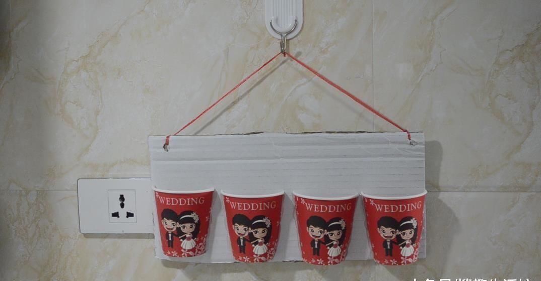 卫生间|一次性纸杯这样改造一下, 放在卫生间里有大用处, 看完你会感谢我的