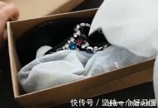 瓶罐罐|买了几十年鞋,才知道鞋盒里的那层白布这么重要,以前太浪费了