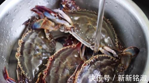 凉水|清蒸梭子蟹，凉水还是热水上锅蒸？学会这一招，保证不掉腿不流黄