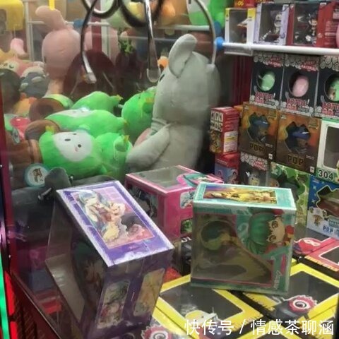 娃娃机|夹娃娃的正确方法，提高抓娃娃的成功率