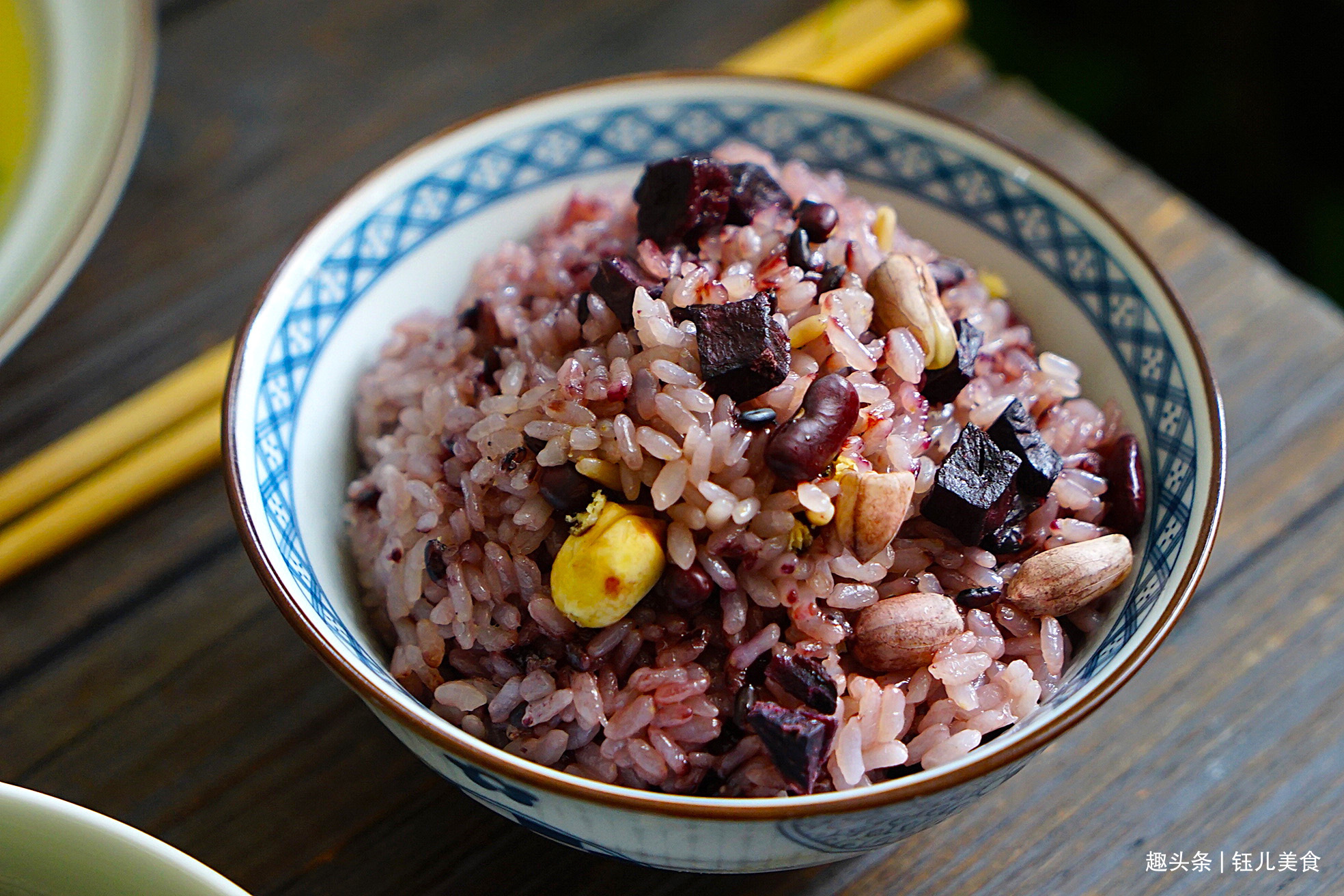 蒜薹|儿媳妇做的午餐火了，简单的家常菜，婆婆不嫌弃还分享烹饪技巧