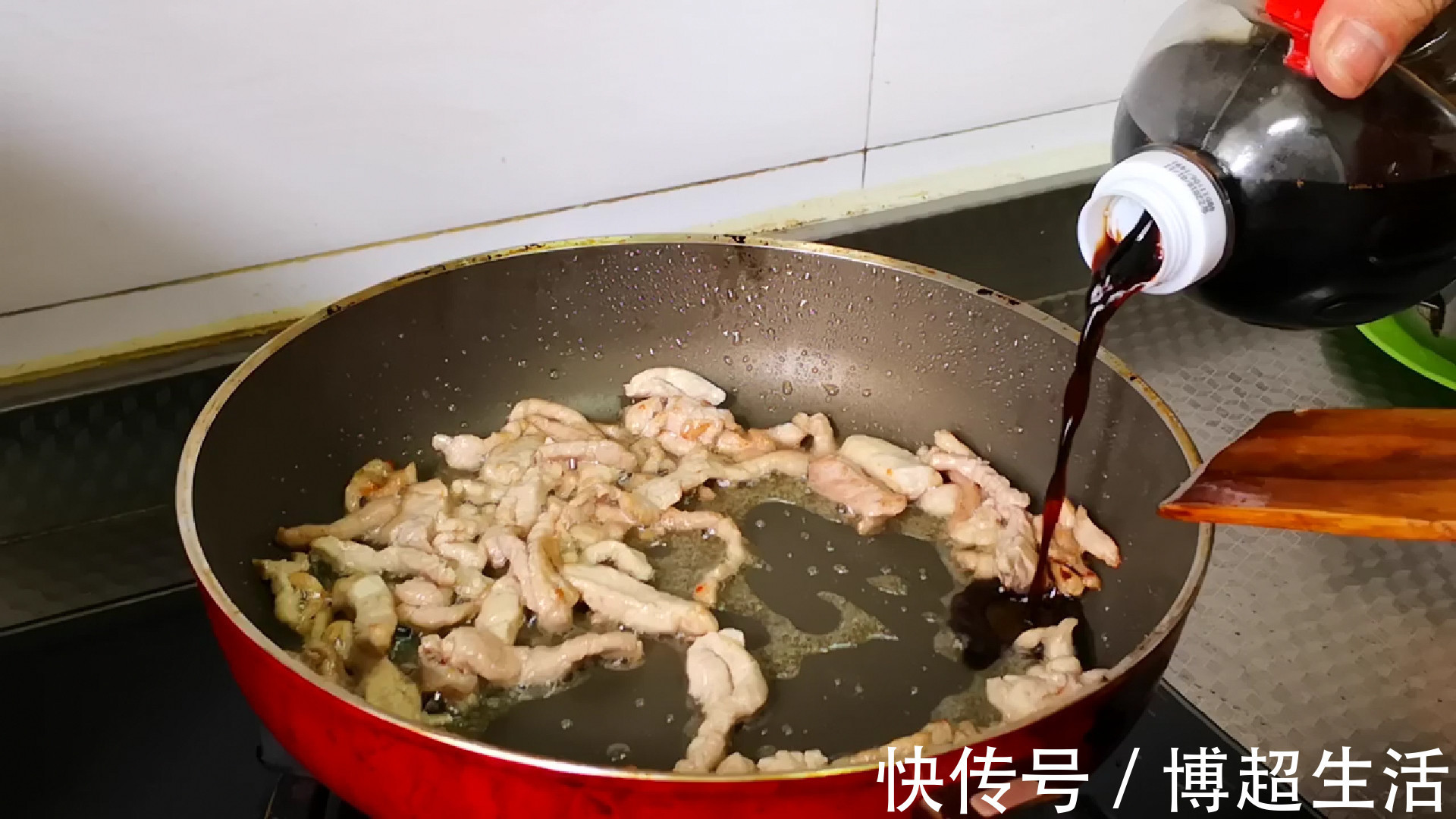 干豆腐|天热,最适合吃凉拌菜,6块钱一盘吃得起,5分钟就上桌,太香了