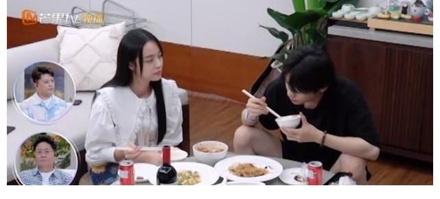 阿朵|李莎旻子几次强求老樊浪漫过头?爸爸为女委屈,阿朵点评一针见血