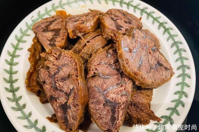 怪不得|卤牛腱时,记住不能放它,放它这锅就废了,怪不得牛肉又柴又难吃