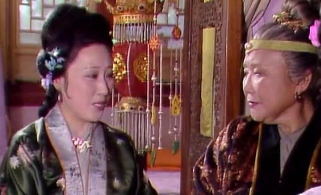 黛玉|不给宝玉过生日,不给黛玉过生日,贾母为啥给王熙凤过生日?