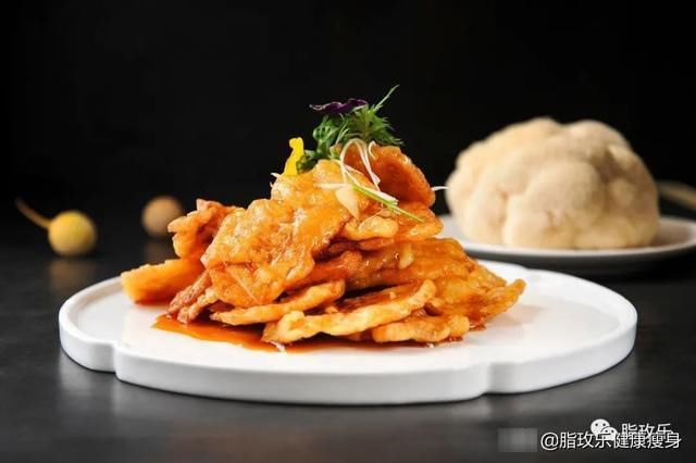 红烧肉|这4类食物,吃一口就蹭蹭长肉!很多人却非常爱