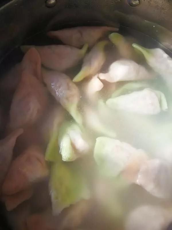 包子|用它包饺子,比韭菜好吃,比包子好看,鲜嫩味美香气十足