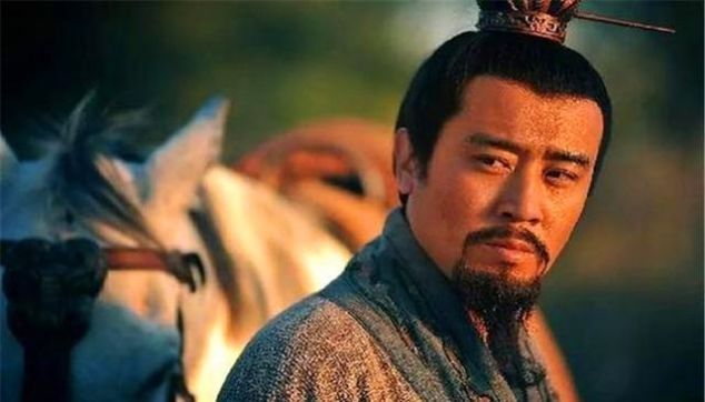 关羽|蜀汉军衔最高的武将可不是五虎上将,而是这三人,看看哪三位