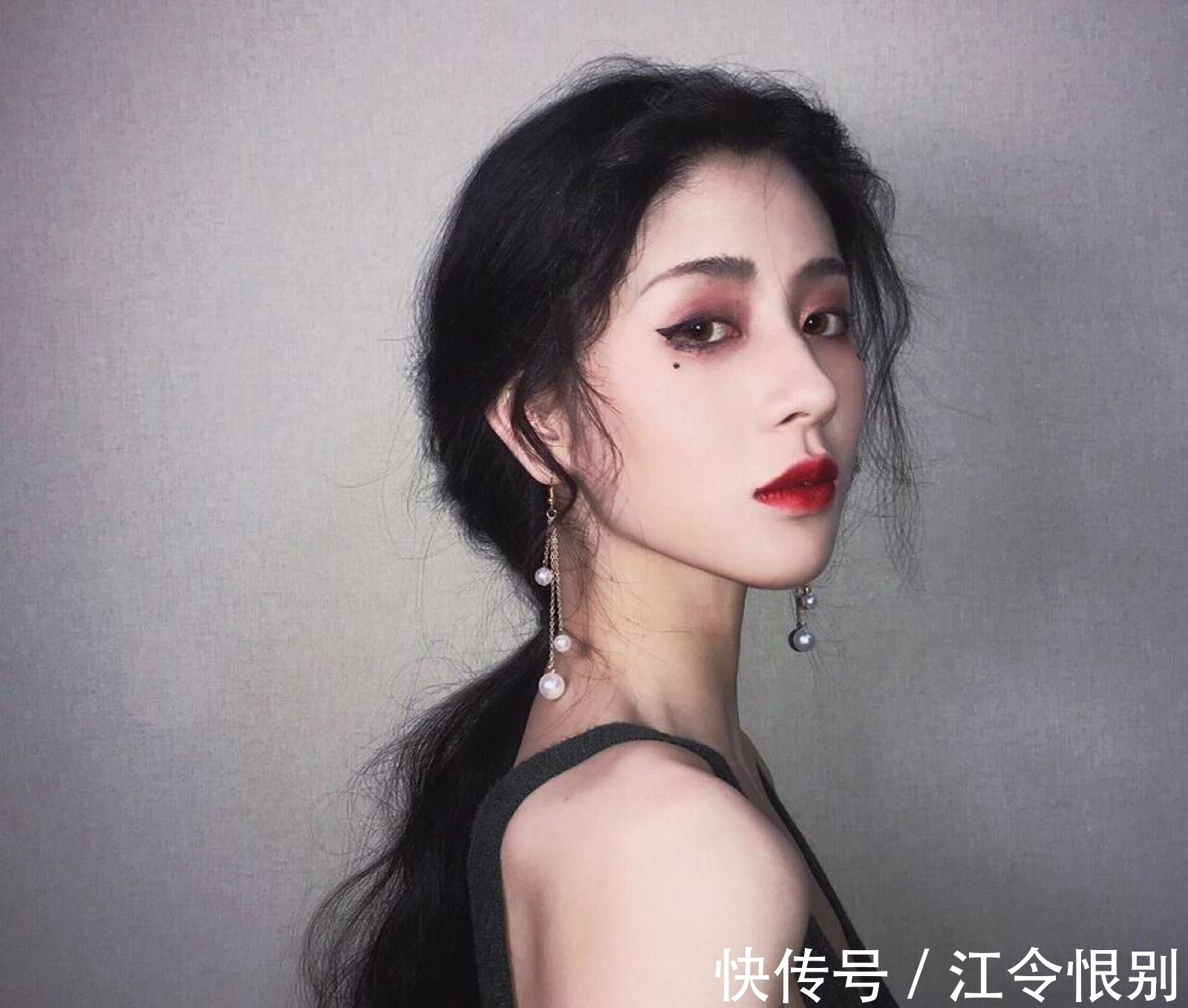 口红 高颜值国货口红,稚优泉颜值高,故宫口红有韵味,Ukiss是网红款