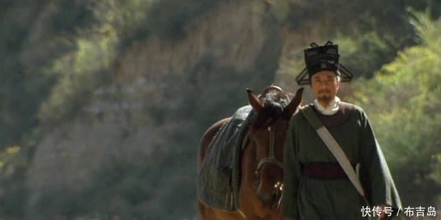 力压|这个梁山好汉,武艺和排名力压林冲,深受宋江厚爱,却死的最窝囊!