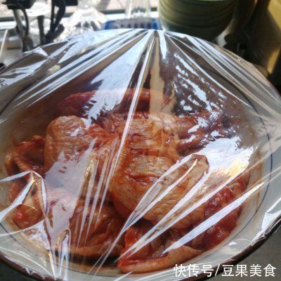 酥脆掉渣的炸鸡翅#白色情人节限定美味#