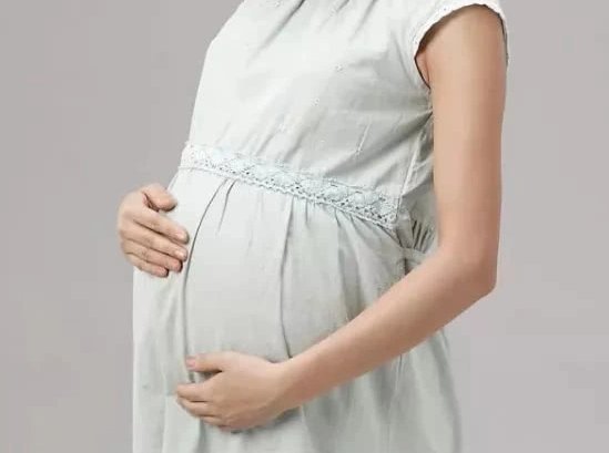 畸形|胎儿畸形是“吃”出来的?怀孕后4种食物不能碰,为了娃要忍住!