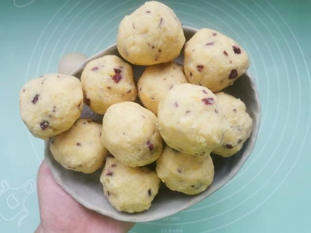 平底锅|自制绿豆饼，低糖少油无需炒豆沙，清凉解暑促消化，平底锅也能做