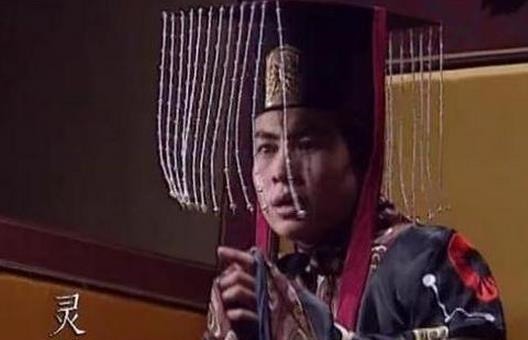 东汉|此人是刘邦后裔，却给汉灵帝出了个馊主意，结果把东汉分成三国