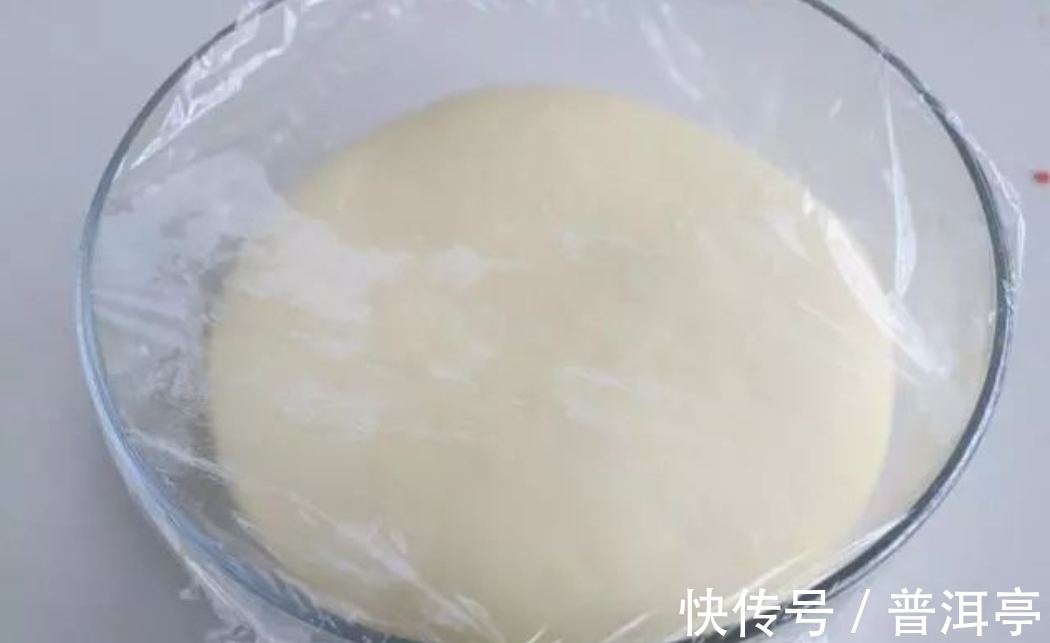 想吃面包不用买,只需一个电饭煲,做法一看就会