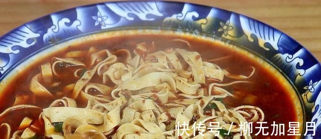 豆腐皮这样做太香了，冬天一周吃3次，麻辣爽口，吃一次念念不忘！