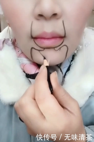 们可以看|奇闻:美术生在脸上作画,涂上惊艳口红后,网友:服了