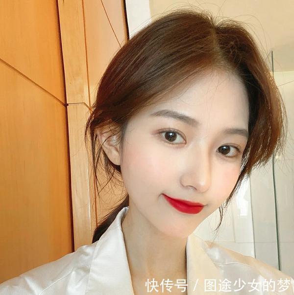 显白|女生必备的四款大牌口红,娇兰轻奢YSL高级,你都有哪一个