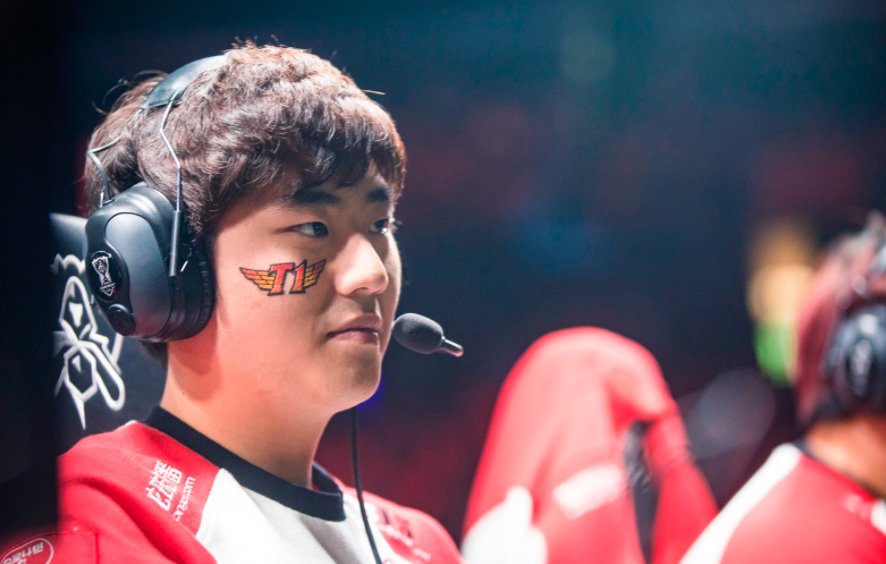 世界|LOL“世界第一AD”离队，Bang成自由人，粉丝喊话回T1