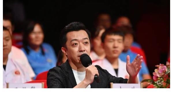 丰收联欢会|《星光大道》唱响“丰收联欢会”