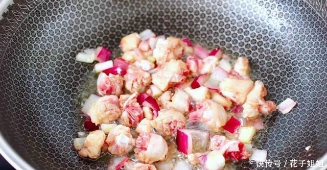 3道电饭煲版懒人焖饭,饭菜一锅出,满嘴喷香,美味省心~!