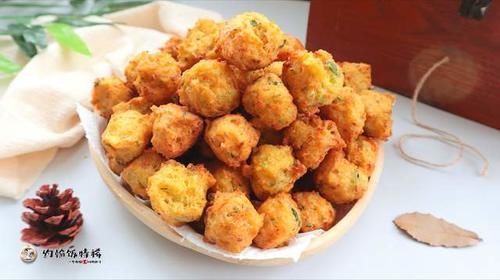 炸萝卜丸子时,多加这2样东西,丸子外酥里嫩不发硬,越嚼越香