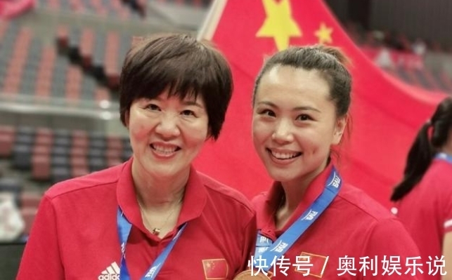 曾春蕾|身材发福!朱婷前队长曾春蕾晒近照,退役后结婚生子长胖30斤