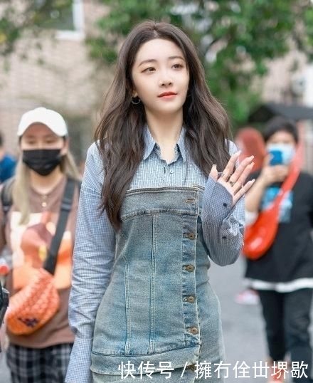 THE9年度热度榜出炉:虞书欣正面反超刘雨昕,谢可寅陆柯燃实力垫底