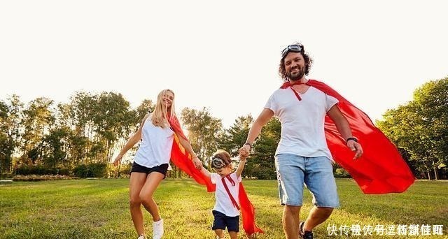 日程|来得及的话,把生二胎提上日程吧,国家4项福利,生了二胎就能领