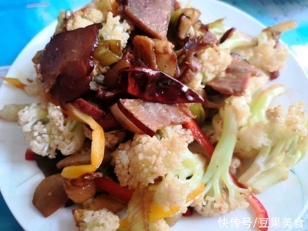 口感轻盈最适合神仙小姐姐的腊肉炒菜花