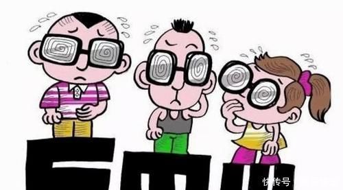 思想|眼镜度数配低一点,就能让近视速度慢一点?这种思想害了太多人