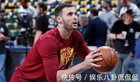 小乔丹|三方交易引发东部动荡！1.2亿先生或驰援篮网，豪组五星战舰争冠