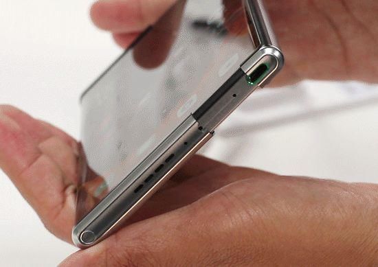 OPPO|OPPO的这波闪现，或许带来了手机屏幕的最优解