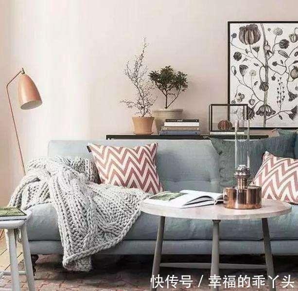物架|越来越多人客厅不装柜子,他们都爱这样设计,省钱实用不占地!