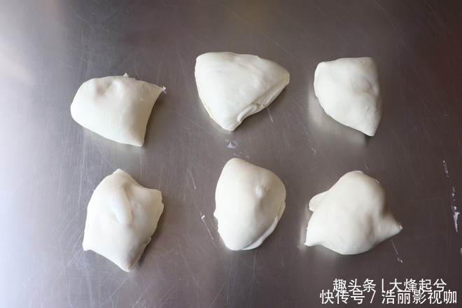 咬一口|教你肉夹馍在家轻松做,外酥里嫩,馍香肉嫩,咬一口满嘴留香