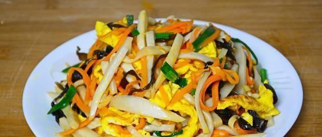 孩子|3个鸡蛋,2个杏鲍菇,简单一做,我家一周吃5次,上桌孩子超爱吃