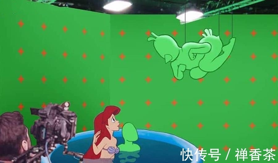 绿衣人|揭秘迪士尼绿背景,坐魔毯全靠平衡力,大海变娃娃池,现场太沙雕